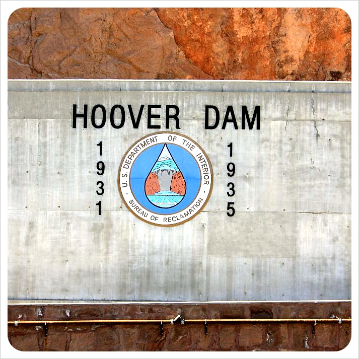 money hoover dam make electricity