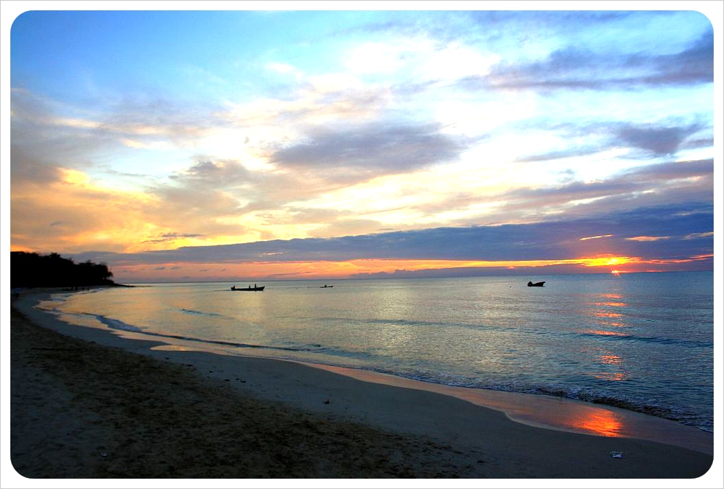 The Corn Islands Big Corn vs. Little Corn GlobetrotterGirls