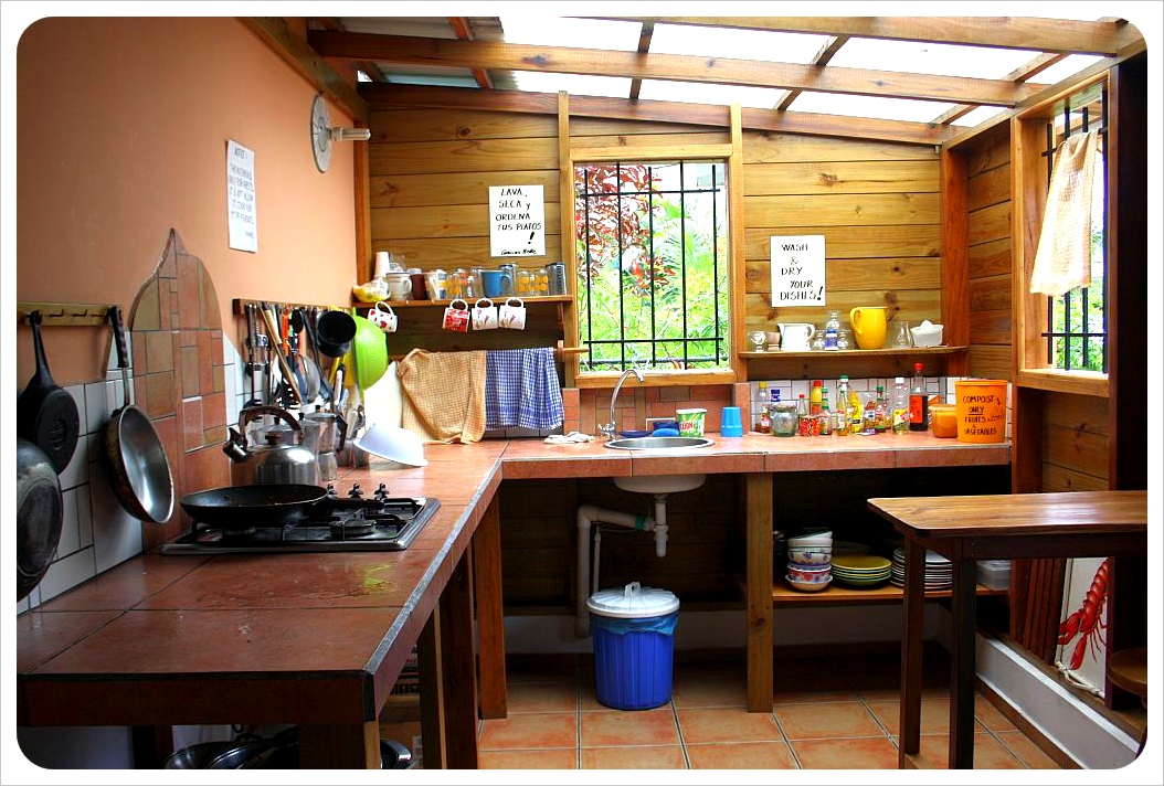Hostal Hansi Kitchen Bocas del Toro Panama