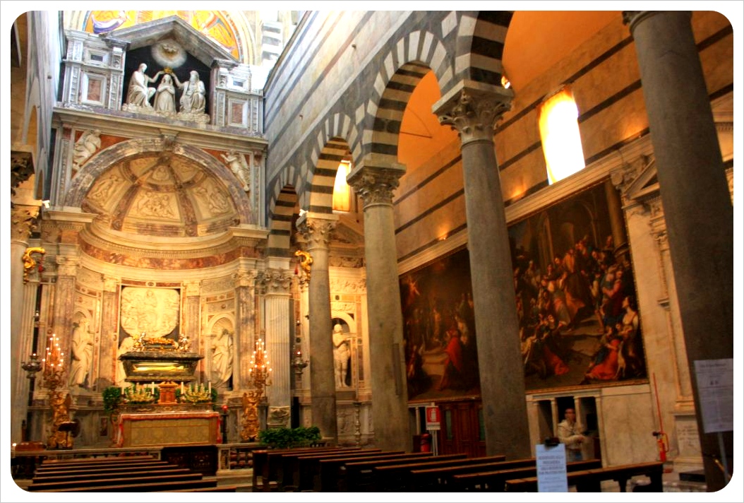 italy church inside 