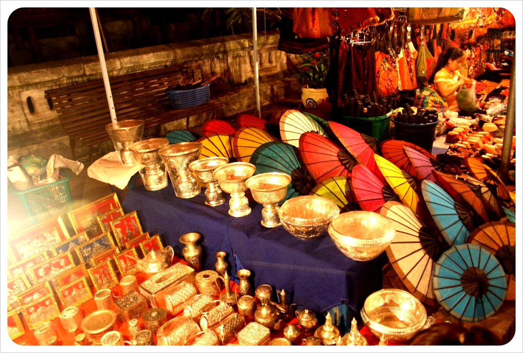 night market luang prabang