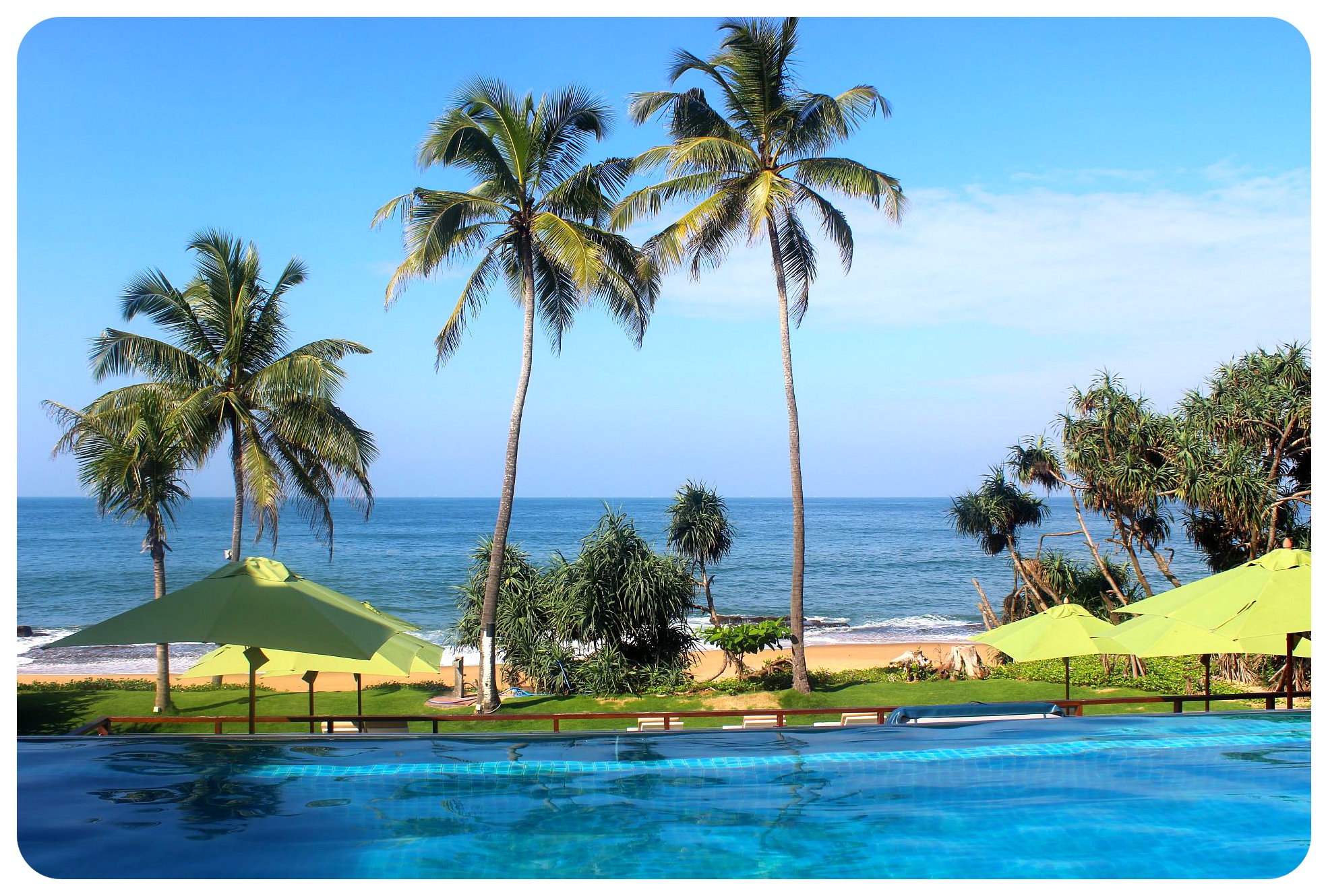 Where to stay in Negombo, Sri Lanka: The Reefs Edge Hotel