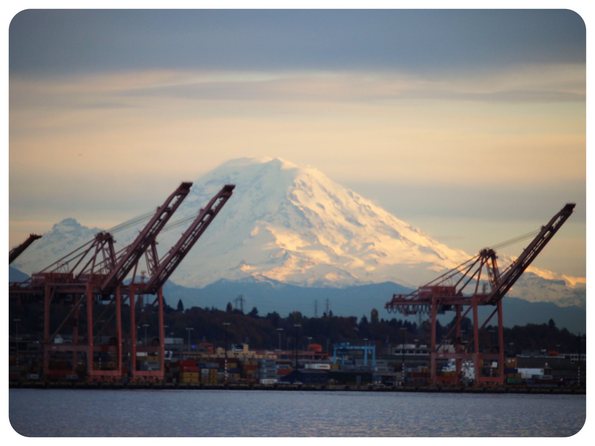 Five Reasons to Include Tacoma in a Trip to Seattle