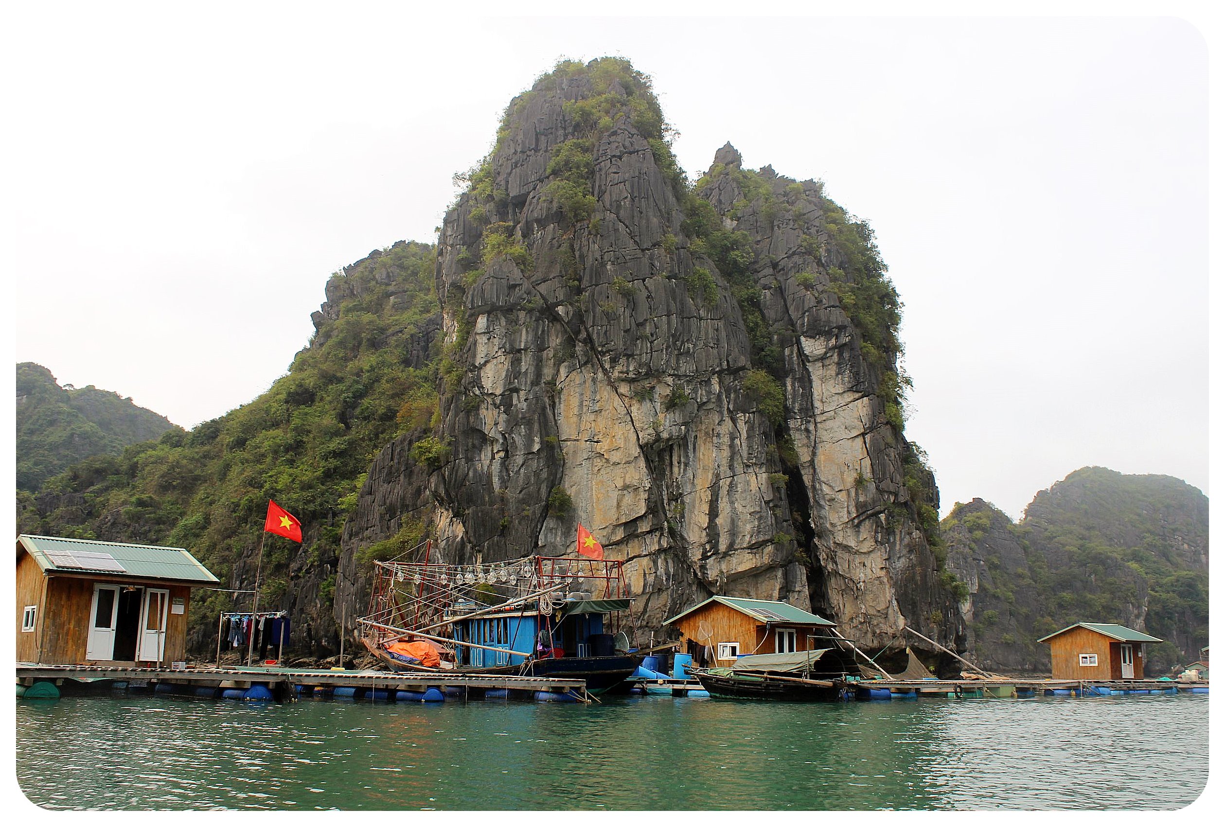 Vietnam Must-Do: A Halong Bay Cruise