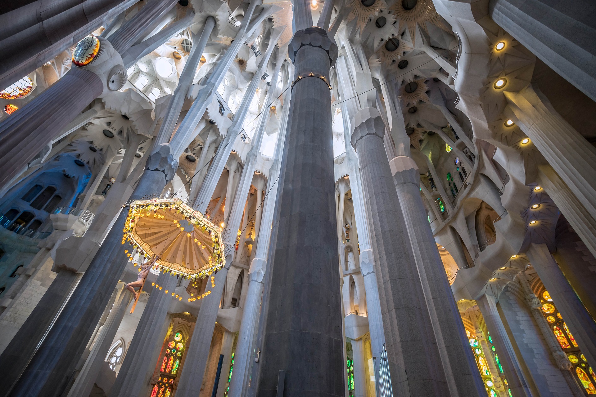Everything you kneed to know about La Sagrada Família